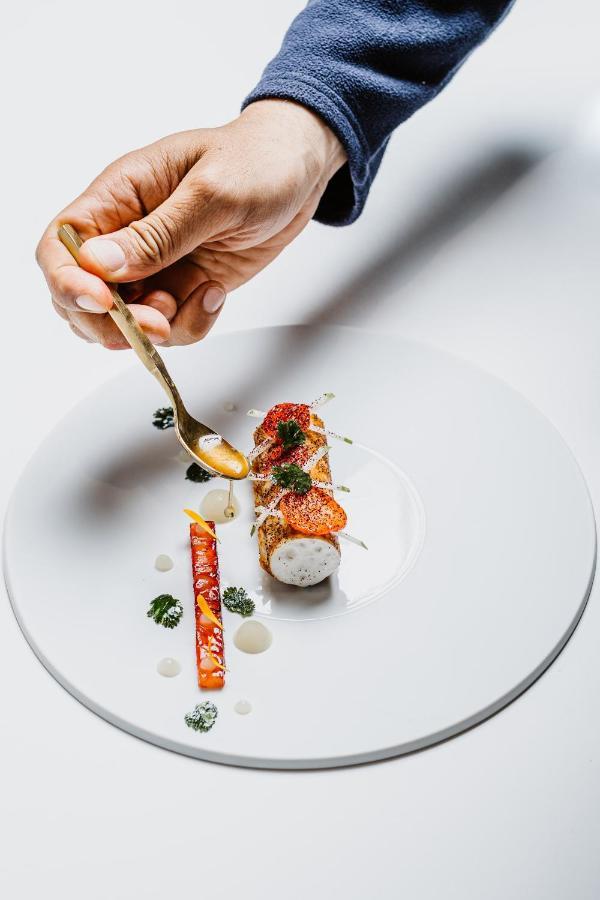 Auberge De Saint-Remy - Restaurant Gastronomique Etoile Fj Bagian luar foto