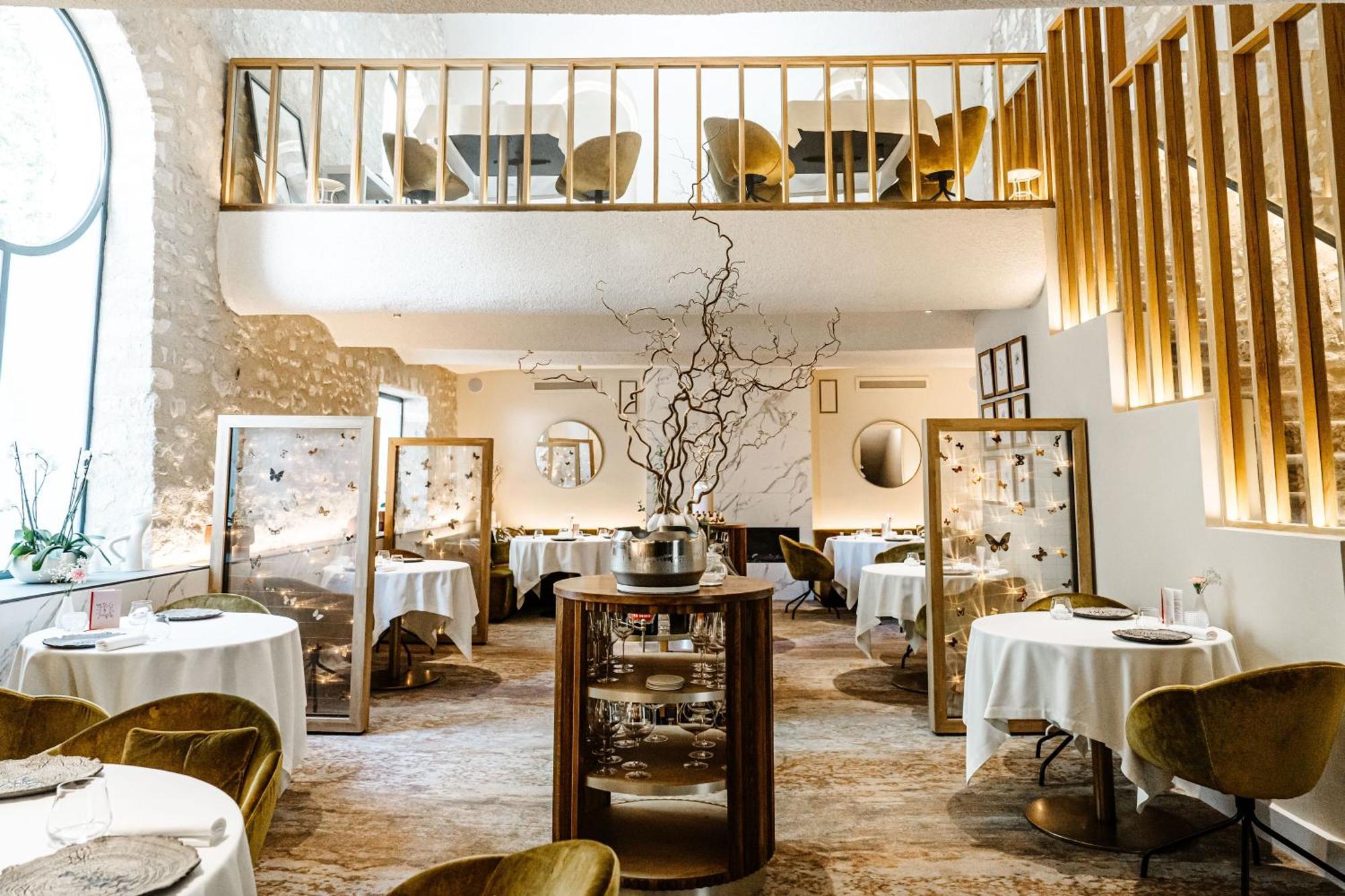 Auberge De Saint-Remy - Restaurant Gastronomique Etoile Fj Bagian luar foto